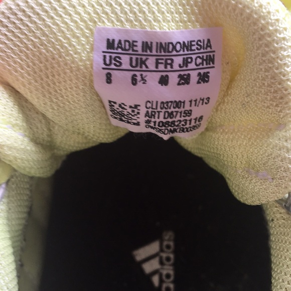 ADIDAS Women’s Run Strong Sneakers Size 8 - Picture 14 of 15